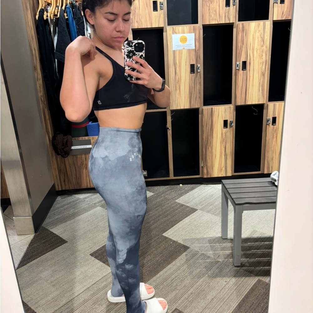 Gray Tie-Dye Leggings